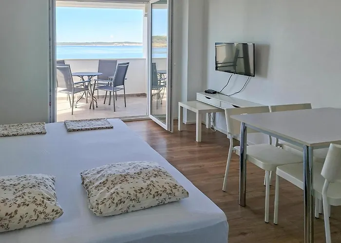 1 Bedroom Amazing In 아파트